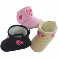 SOFT TOUCH - GIRLS SUEDE HEART BOOTS: B1195 -- £3.50 per item - 9 pack